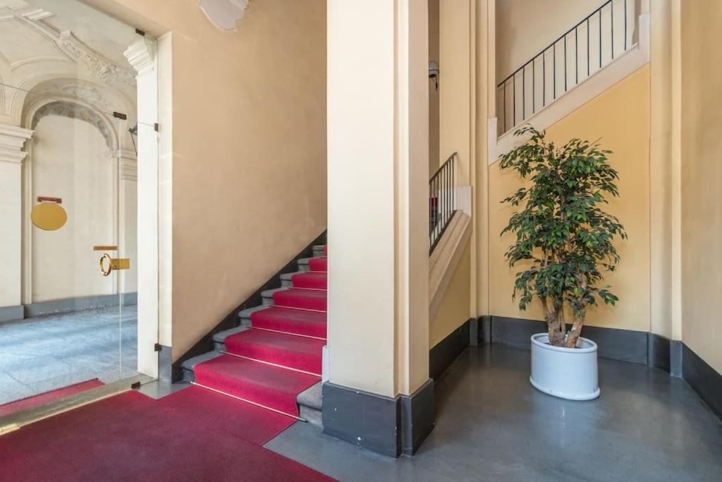 Loft Luxury - Piazza Castello Porta Susa Turín Exteriér fotografie